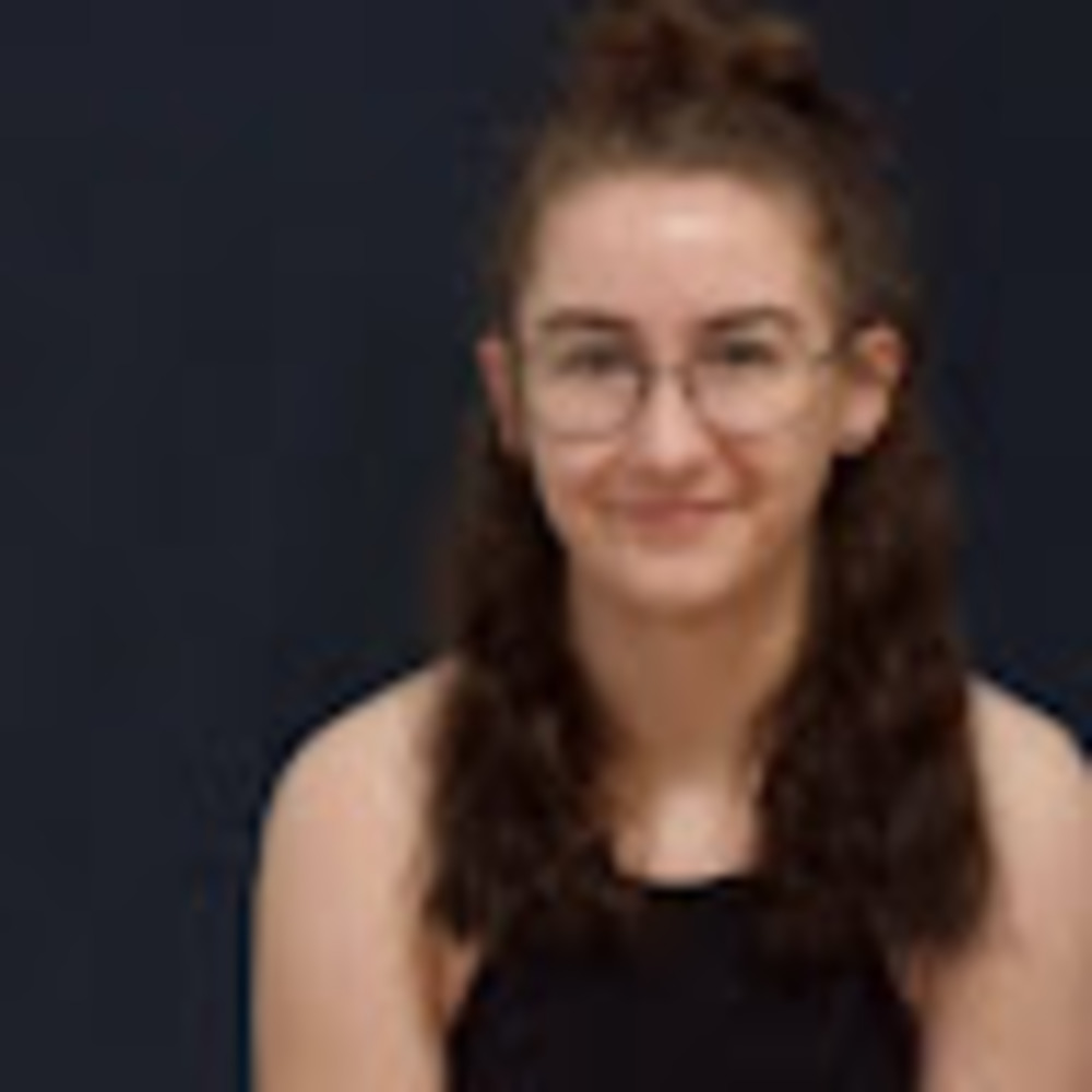 Meet your Posher, Lauren